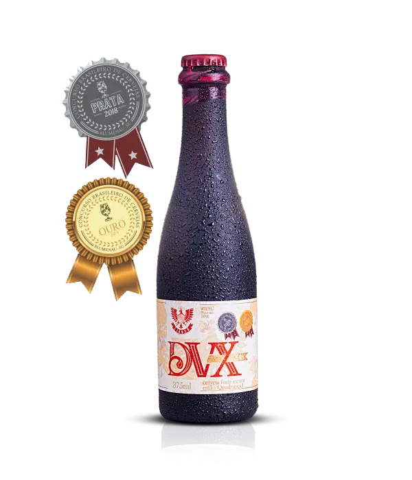 Garrafa da DVX com as medalhas conquistadas